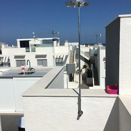 Penthouse Casa Esmeralda Oasis Beach Apartment *