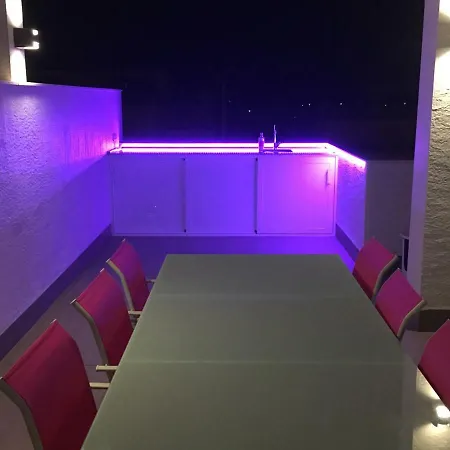 Apartment Penthouse Casa Esmeralda Oasis Beach